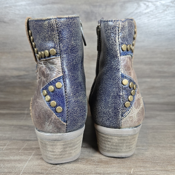 Circle G Western Boho Studded Distressed Ankle Boots Blue Tan Star By Coral Sz 6 - Picture 3 of 13